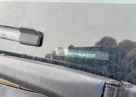 2018 Honda Accord Ex z USA, uszkodzony, nr VIN 1HGCV1F46JA027537